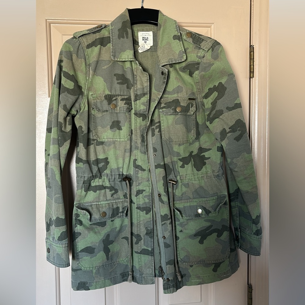 Billabong • Camo Utility Jacket • Army Green